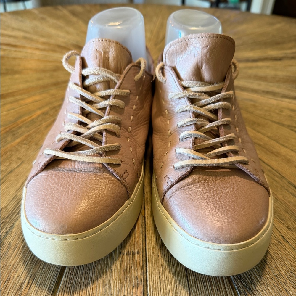 Frye Leather Low Top Sneakers blush Pink Whipstitch Casual Minimalist shoes 8.5